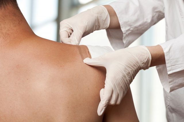 Primeiros socorros: aprenda os princípios básicos de tratamento de feridas